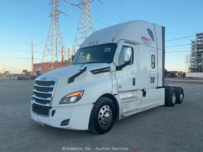 2023 Freightliner Cascadia T/A Sleeper Truck Tractor  Detroit bidadoo -Repair