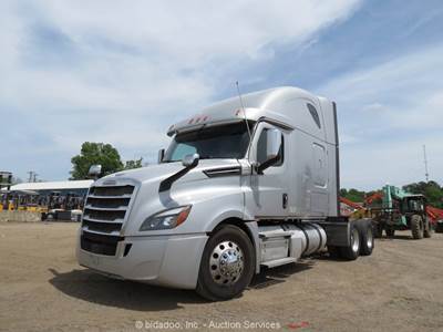 2020 Freightliner Cascadia Sleeper Truck Tractor Detroit A/T bidadoo -Repair