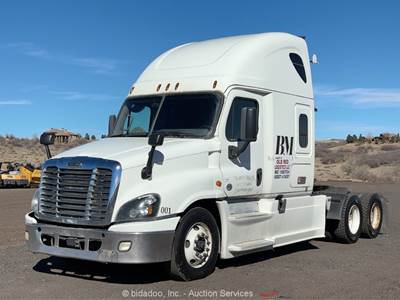 2016 Freightliner Cascadia T/A Sleeper Truck Tractor Cummins ISX15 A/T bidadoo