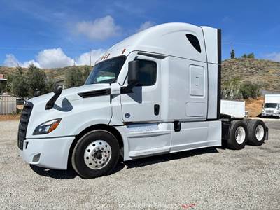2022 Freightliner Cascadia T/A High Roof Sleeper Semi Truck Tractor A/T bidadoo