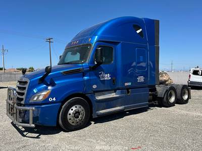 2020 Freightliner Cascadia T/A Sleeper Cab Truck Tractor Detroit DD15 bidadoo