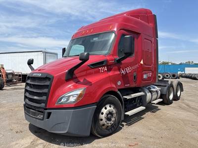 2020 Freightliner Cascadia T/A Sleeper Truck Tractor Detroit DD13 A/T bidadoo