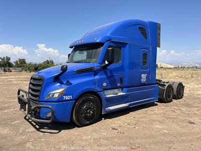 2022 Freightliner Cascadia T/A Sleeper Truck Tractor Detroit DD15 bidadoo