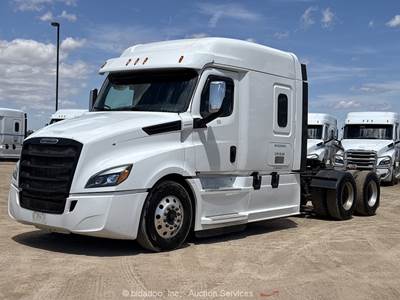 2019 Freightliner Cascadia T/A Sleeper Semi Truck Tractor APU DD15 A/T bidadoo