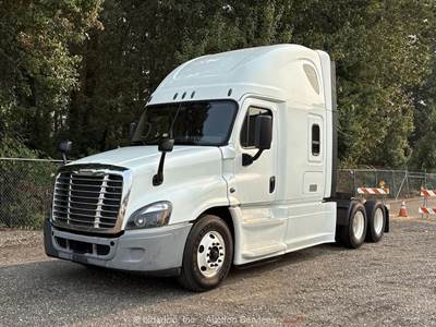 2016 Freightliner Cascadia T/A Sleeper Truck Tractor Semi Detroit M/T bidadoo