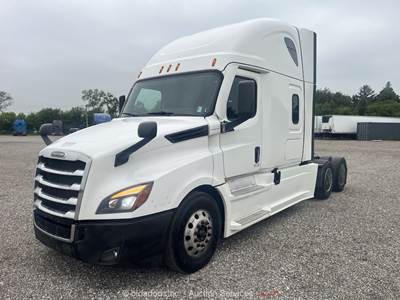 2021 Freightliner Cascadia T/A Sleeper Semi Truck Tractor Detroit A/T bidadoo