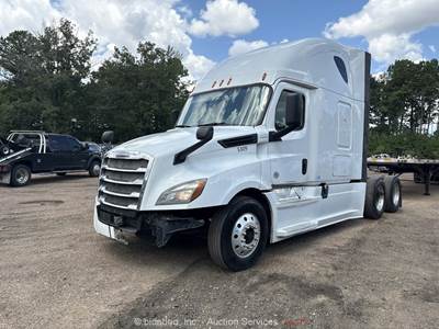 2019 Freightliner Cascadia T/A Sleeper Truck Tractor Detroit DD15 A/T bidadoo