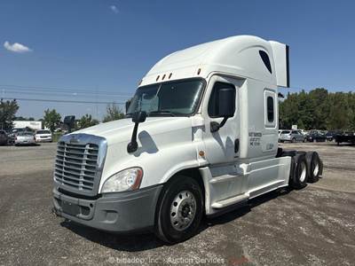 2017 Freightliner Cascadia T/A Sleeper Truck Tractor Detroit DD15 A/T bidadoo