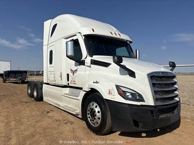 2022 Freightliner Cascadia Sleeper Truck Tractor T/A Detroit DD15 A/T bidadoo