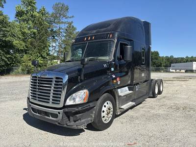 2016 Freightliner Cascadia T/A Sleeper Truck Tractor Detroit DD15 A/T bidadoo