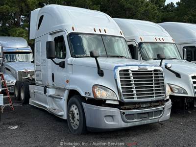 2018 Freightliner Cascadia T/A Sleeper Truck Tractor Detroit bidadoo -Repair