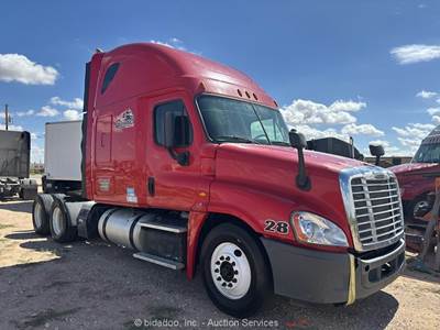 2016 Freightliner Cascadia T/A Sleeper Semi Truck Tractor DD13 -Parts/Repair