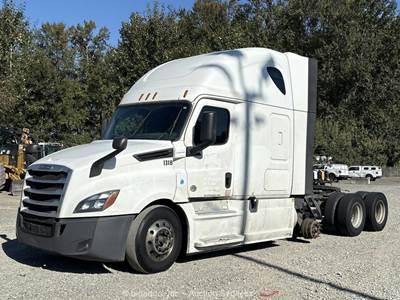 2019 Freightliner Cascadia Sleeper Cab Truck Tractor DD15 A/T bidadoo -Repair