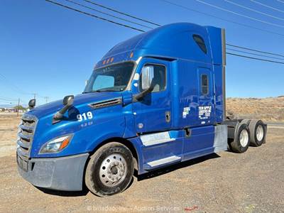 2020 Freightliner Cascadia T/A Sleeper Truck Tractor Detroit DD15 A/T bidadoo