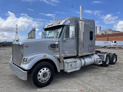 2021 Freightliner SD122 T/A Sleeper Semi Truck Tractor Detroit  M/T bidadoo