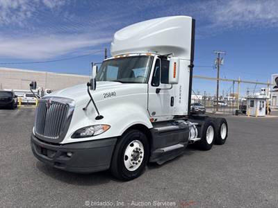 2017 International LF687 T/A Day Cab Truck Tractor Cummins ISX15 A/T bidadoo