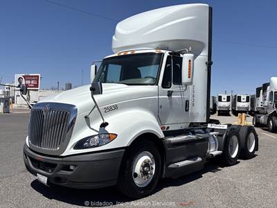 2017 International LF687 T/A Day Cab Truck Tractor Cummins ISX15 A/T bidadoo
