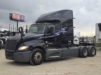 2019 International LT625 Sleeper Semi Truck Tractor High Roof Navistar bidadoo