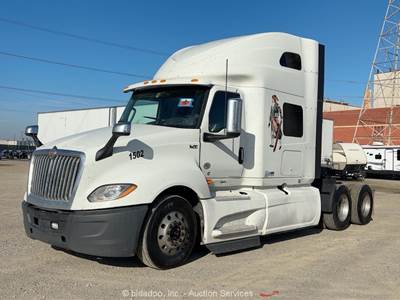2022 International LT625 T/A Semi Truck Tractor Sleeper Cab A/T Cummins bidadoo