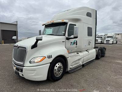 2023 International LT625 T/A Sleeper Truck Tractor Cummins X15 450EX A/T bidadoo