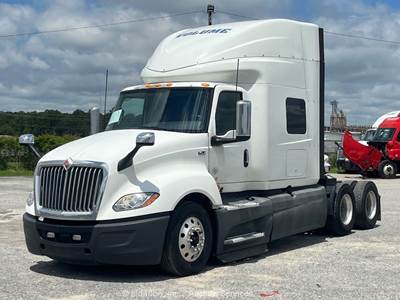 2020 International LT625 T/A High Roof  Sleeper Truck Tractor X15 A/T bidadoo