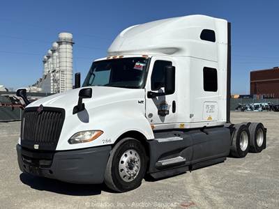 2020 International LT625 T/A High Roof Sleeper Truck Tractor Cummins A/T bidadoo