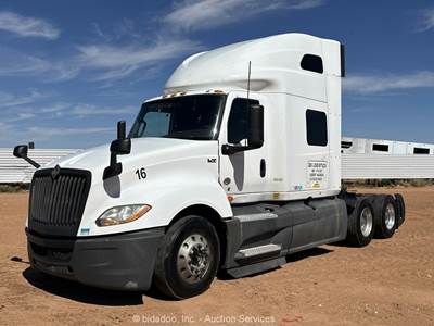 2019 International LT625 T/A Sleeper Truck Tractor Cummins X15 400SA A/T bidadoo