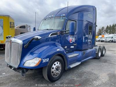 2021 Kenworth T680 T/A Sleeper Truck Tractor Automatic Semi Transport bidadoo