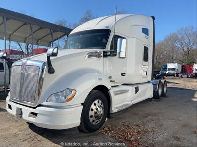 2020 Kenworth T680 T/A Sleeper Truck Tractor Cummins X15 Semi Auto bidadoo