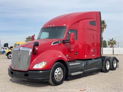 2020 Kenworth T680 Sleeper Cab Semi Truck Tractor Cummins X15 A/T A/C bidadoo