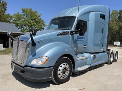 2018 Kenworth T680 T/A Sleeper Truck Tractor Cummins X15 Eaton Automatic bidadoo