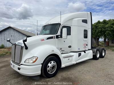 2020 Kenworth T680 T/A High Roof Sleeper Truck Tractor Paccar MX13 A/T bidadoo