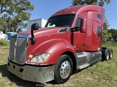 2016 Kenworth T680 T/A Sleeper Semi Truck Tractor Paccar Diesel A/T A/R bidadoo
