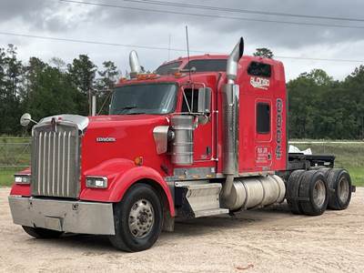 2007 Kenworth W900 T/A High Roof Sleeper Truck Tractor Cummins ISX M/T bidadoo