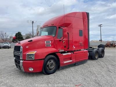 2020 Mack Anthem High Roof Sleeper Cab Semi Truck Tractor MP8-435 A/T bidadoo