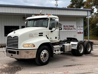 2015 Mack CXU613 T/A Day Cab Truck Tractor MP8-415C PTO 10 Speed M/T bidadoo