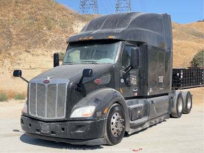 2020 Peterbilt 579 T/A High Roof Sleeper Truck Tractor Paccar MX-13 A/T bidadoo