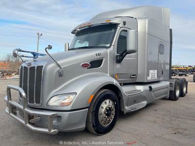 2018 Peterbilt 579 T/A Sleeper Semi Truck Tractor Paccar 10 Spd A/R bidadoo