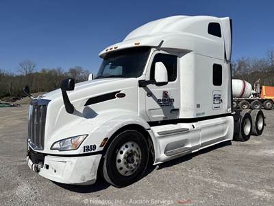 2023 Peterbilt 579 T/A High Roof Sleeper Truck Tractor Cummins X15 A/T bidadoo