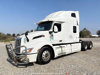 2022 Peterbilt 579 T/A High Roof Sleeper Truck Tractor Cummins X15 A/T bidadoo