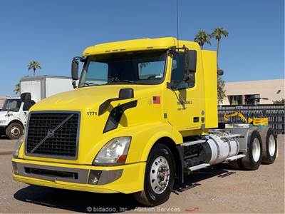 2017 Volvo VNL T/A Semi Truck Tractor Day Cab A/T AC Diesel Auto bidadoo