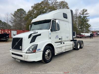 2017 Volvo VNL T/A High Roof Sleeper Truck Tractor Semi A/T Diesel bidadoo
