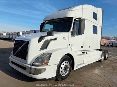 2016 Volvo VNL T/A Sleeper Semi Truck Tractor A/T D13 Diesel A/R bidadoo