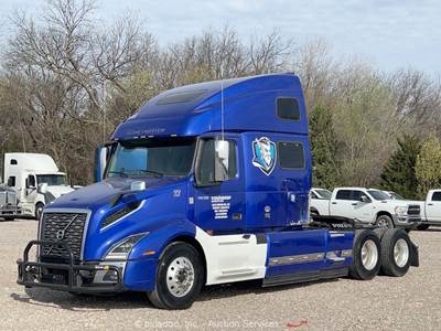 2023 Volvo VNL T/A High Roof Sleeper Semi Truck Tractor D13 Diesel A/T bidadoo
