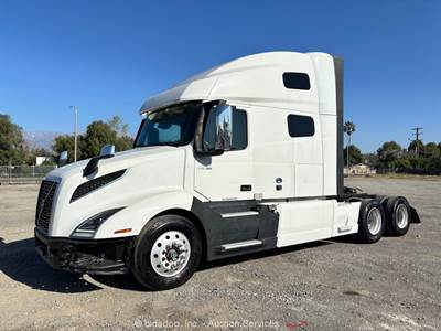 2023 Volvo VNL T/A High Roof Sleeper Cab Semi Truck Tractor D13 A/T bidadoo