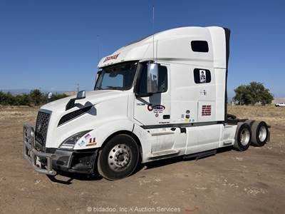2023 Volvo VNL T/A High Roof Sleeper Semi Truck Tractor D13 A/T A/C bidadoo