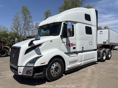 2023 Volvo VNL T/A 60" High Roof Sleeper Cab Truck Tractor D13 A/T bidadoo