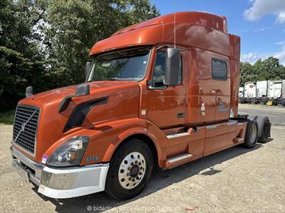 2016 Volvo VNL64T T/A Sleeper Truck Tractor I-Shift Transport Semi Auto bidadoo