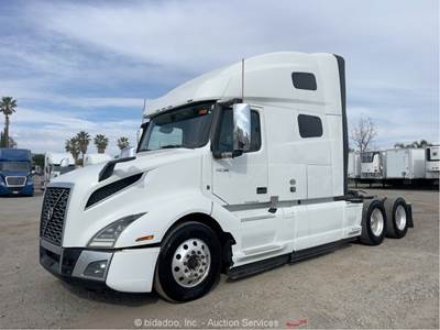 2022 Volvo VNL64T760 T/A Sleeper Semi Truck Tractor D13 Diesel Auto A/C bidadoo