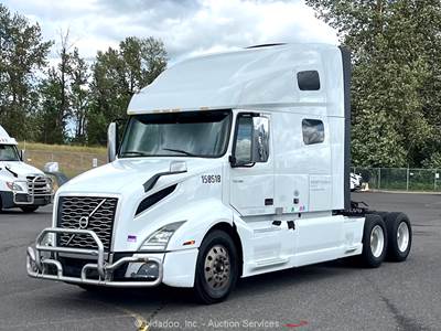 2021 Volvo VNL64T760 T/A High Roof Sleeper Cab Truck Tractor D13N A/T bidadoo